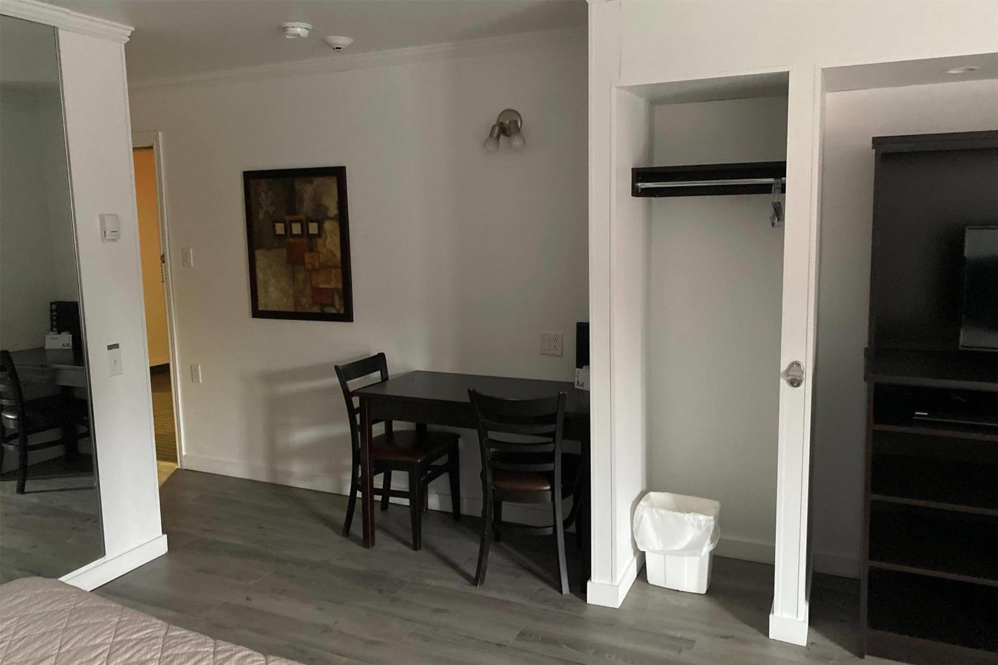 Ramada By Wyndham Hotel 3*