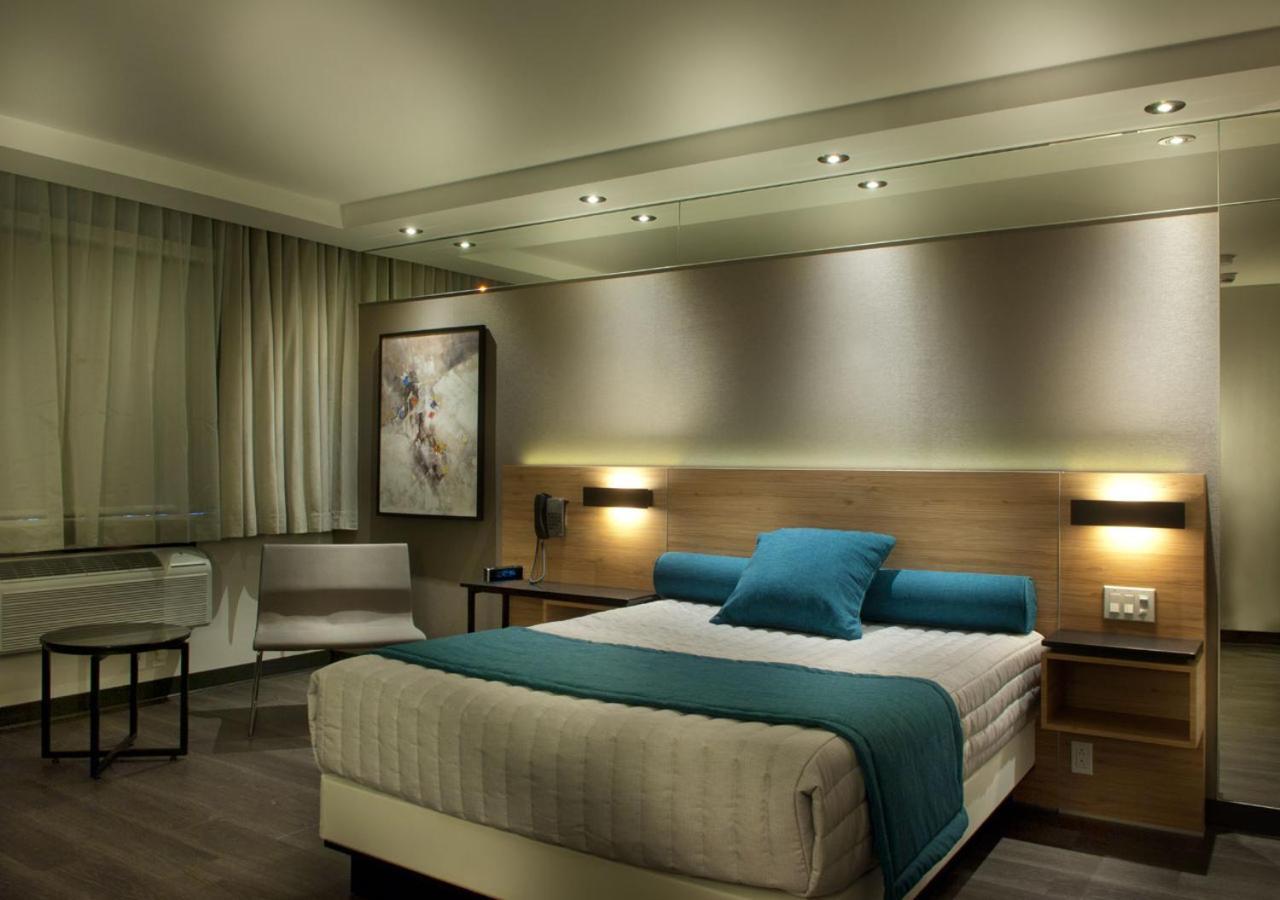 Ramada By Wyndham Hotel Laval