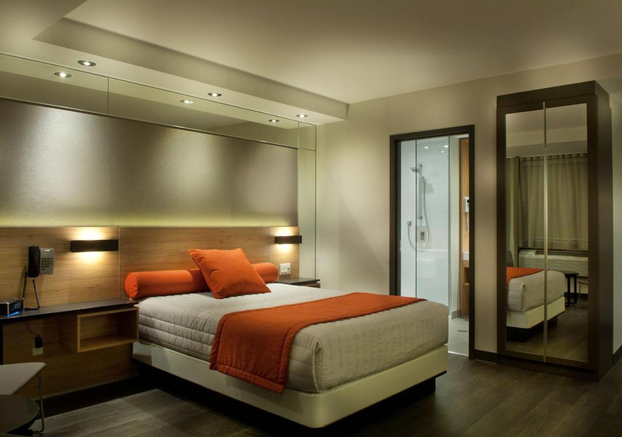 Ramada By Wyndham 3* Laval