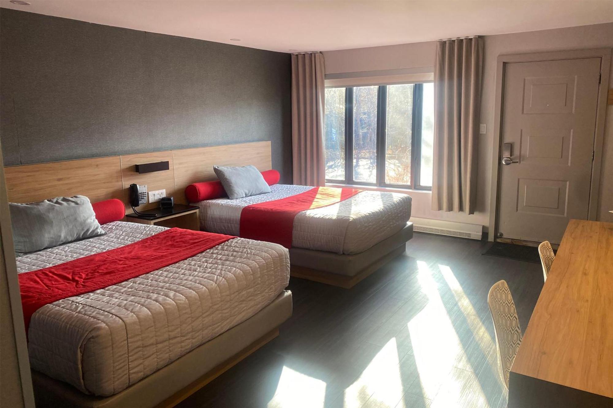 Ramada By Wyndham 3*