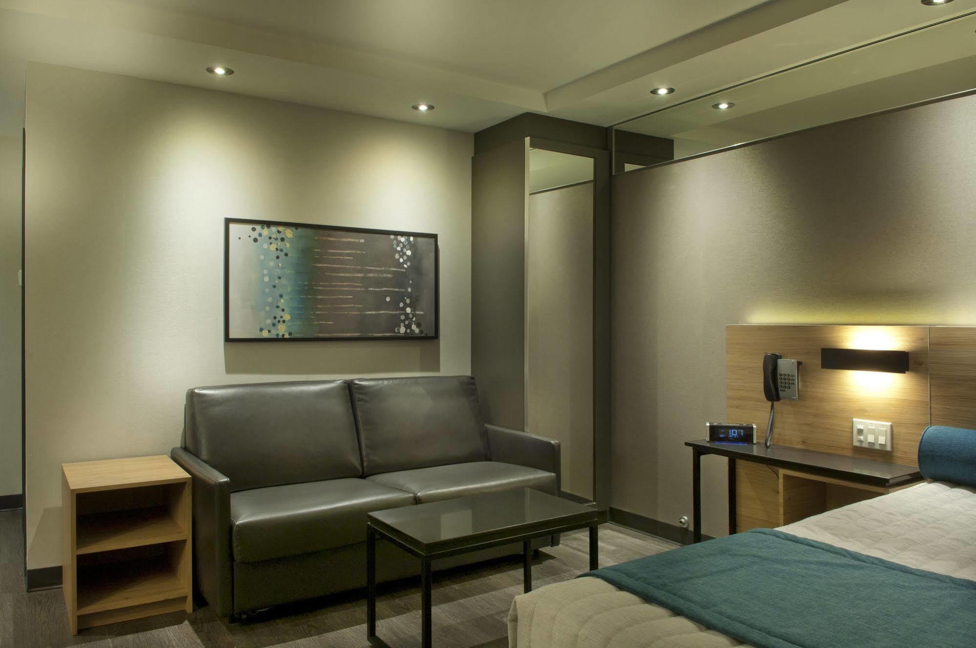 Ramada By Wyndham Hotel 3*