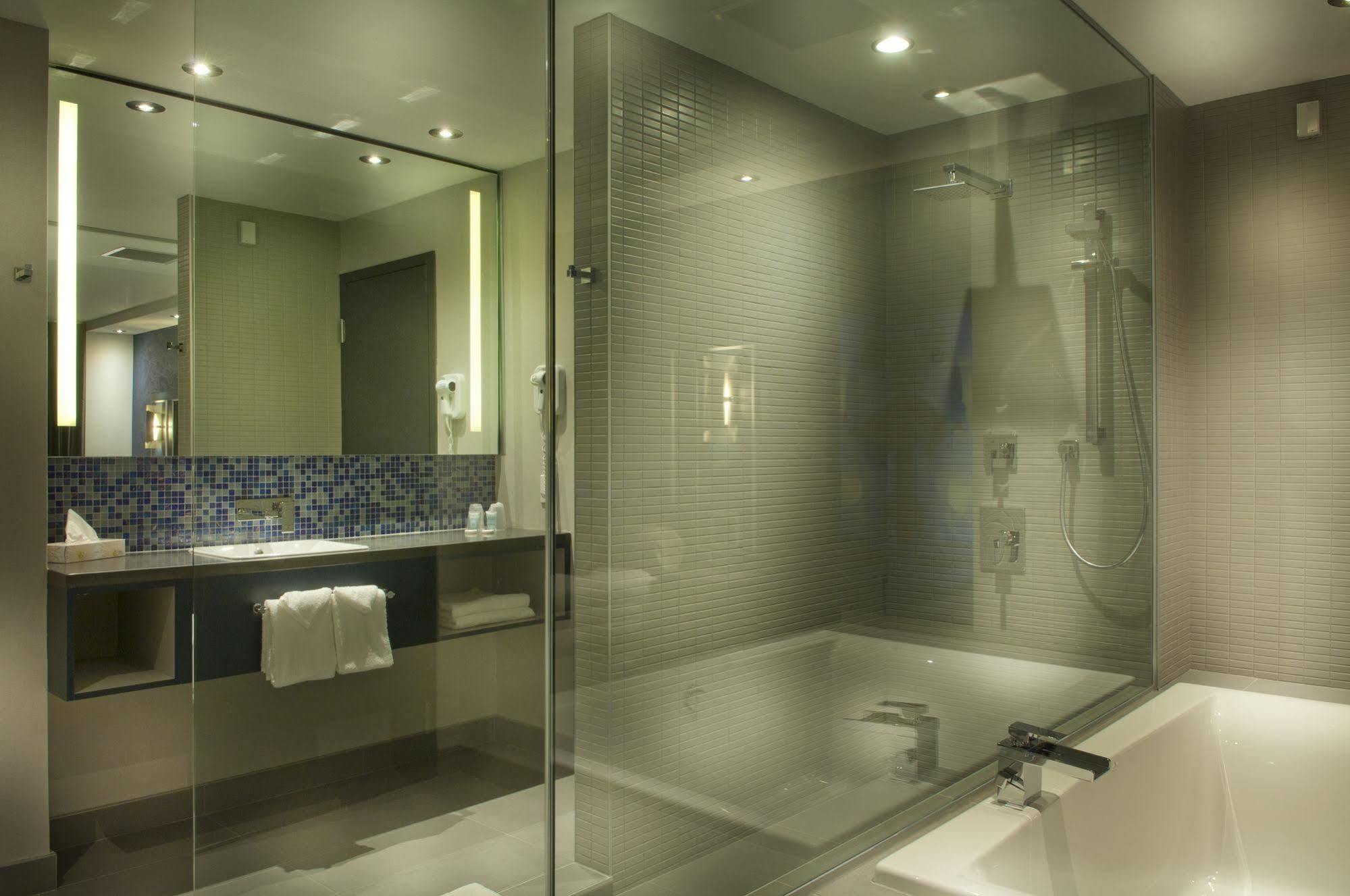 Ramada By Wyndham 3*